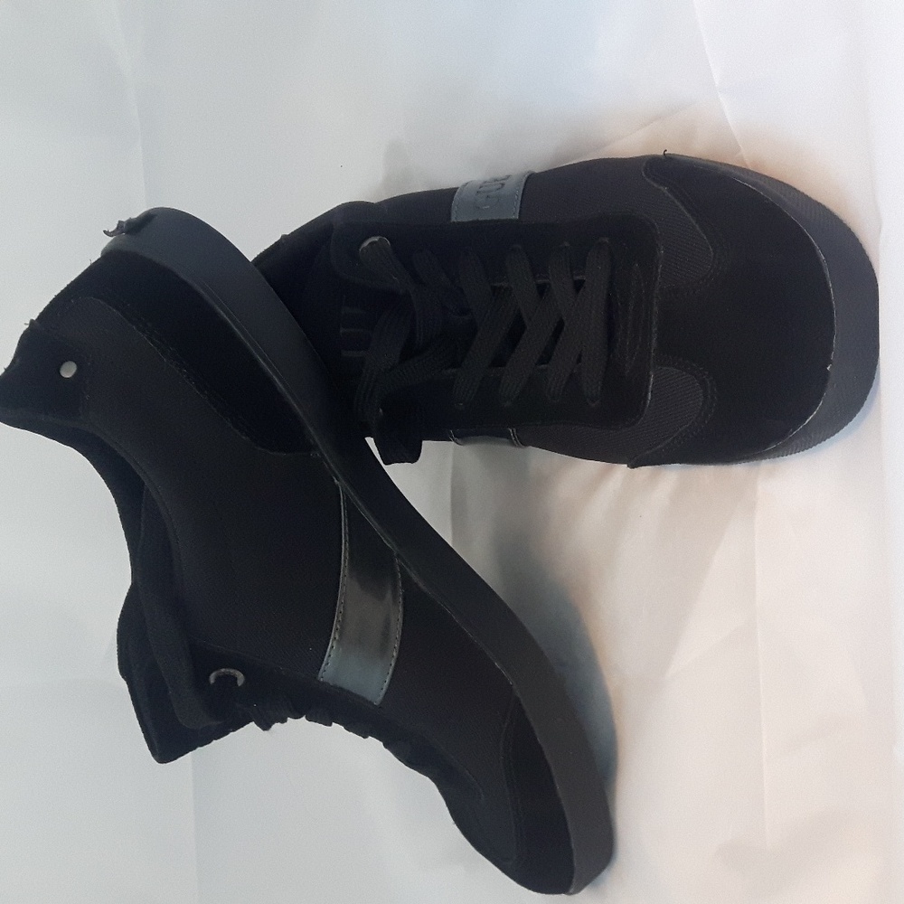 Guess Marciano Jerry 2 mens shoes